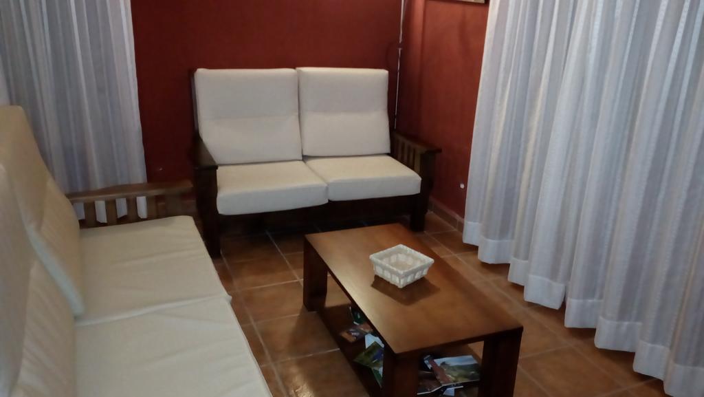 Apartamentos Rurales Casas De Los Maestros Talarrubias ภายนอก รูปภาพ