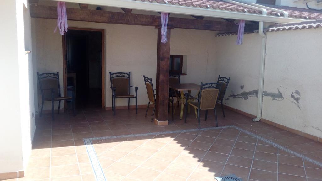 Apartamentos Rurales Casas De Los Maestros Talarrubias ภายนอก รูปภาพ