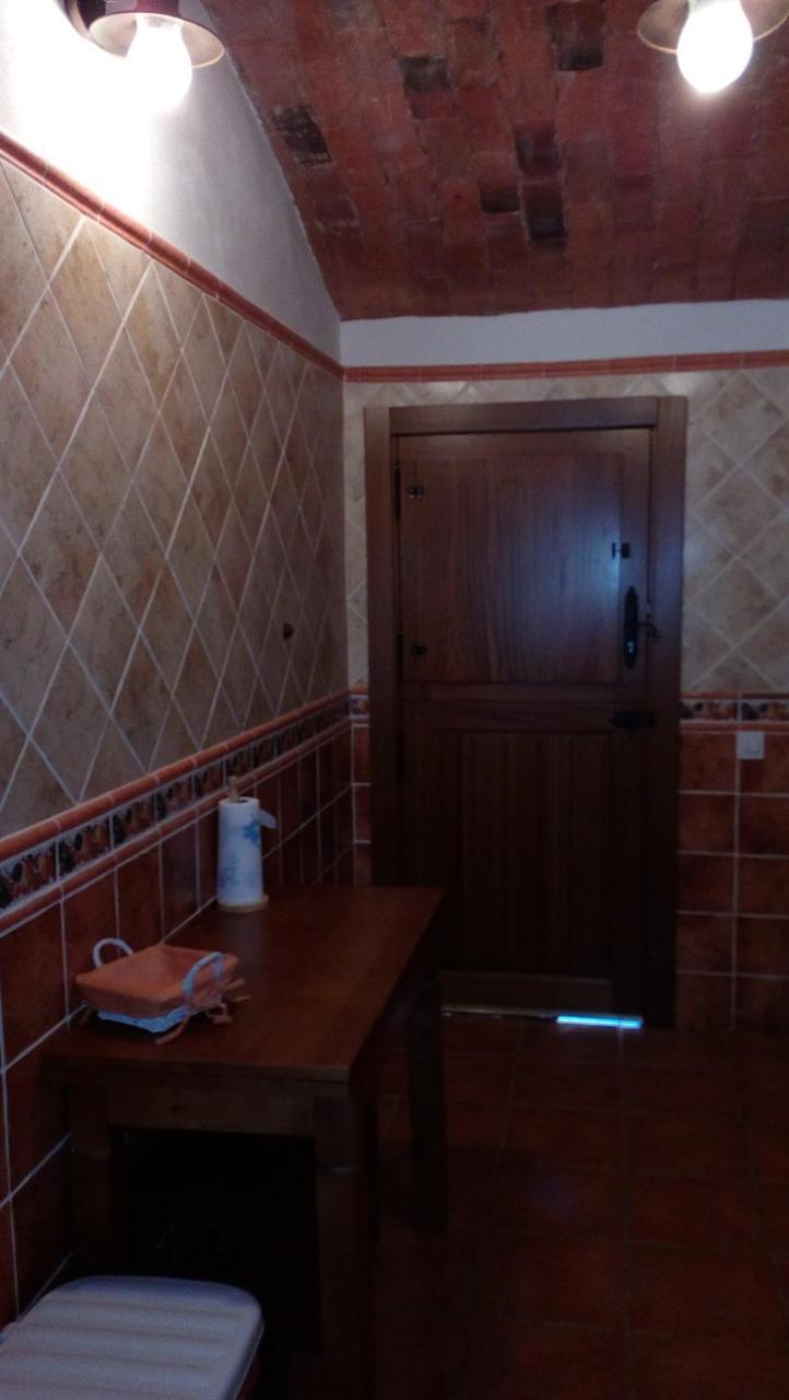 Apartamentos Rurales Casas De Los Maestros Talarrubias ภายนอก รูปภาพ